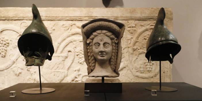 Yurt dışına kaçırılan 26 bin 665 tarihi eser Türkiye'ye getirildi