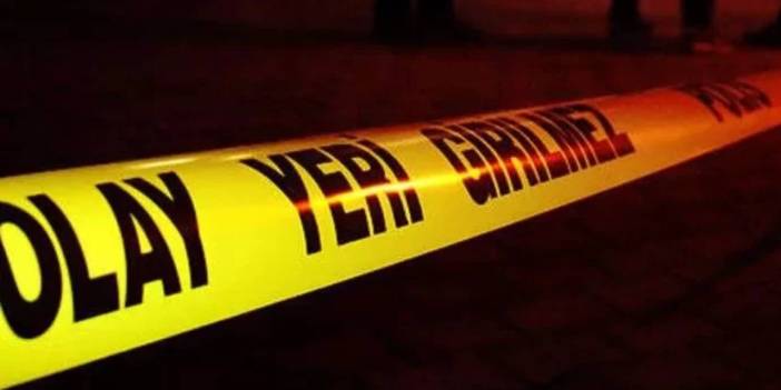 Sevgilisinin evinde karşılaştığı adamı öldürdü