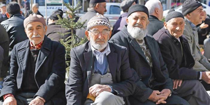 CHP'li Gürer: 4 gram altın emekliden çalınmıştır