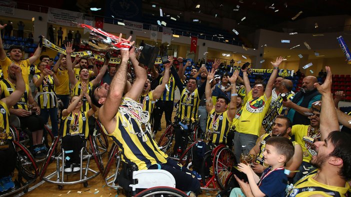 1907 Fenerbahçe Engelli Yıldızlar şampiyon