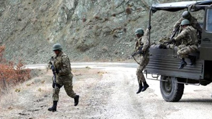 Tunceli'de çatışma sabaha dek sürdü! 1'i üst düzey...