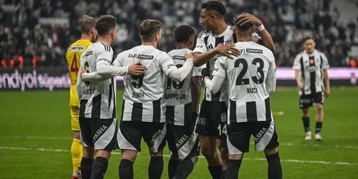 Beşiktaş'ın ilk 11'i belli oldu: Solskjaer sürpriz yaptı
