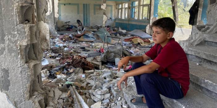 UNICEF: Derme çatma çadırlarda çocukların yanması hepimizi temelden sarsmalı