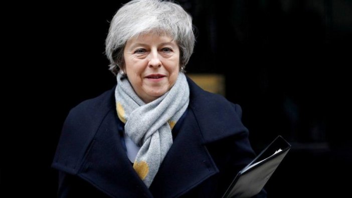 İngiltere’den şok iddia! Theresa May istafa mı edecek?