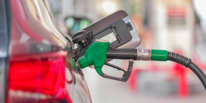 Petrol fiyatı düştü! Akaryakıta indirim geldi mi?