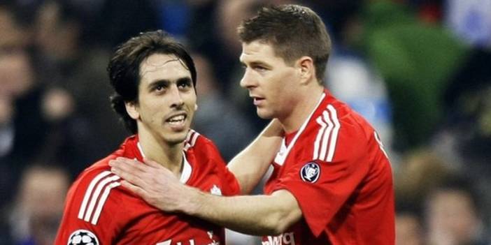 Eski yıldız futbolcu hayatının şokunu yaşadı: Evinin önüne el bombası attılar