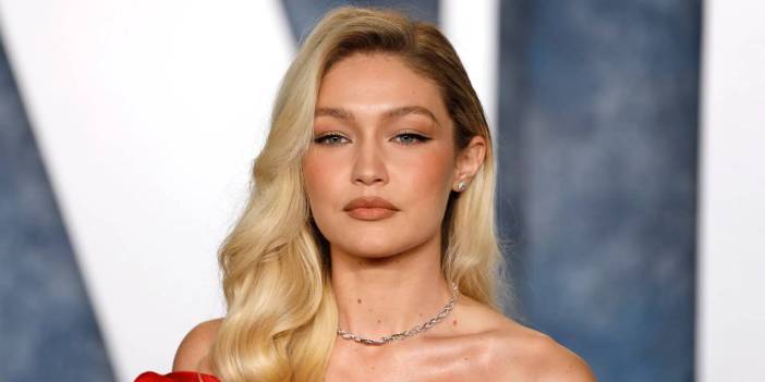 Gigi Hadid'in saçı peruk çıktı