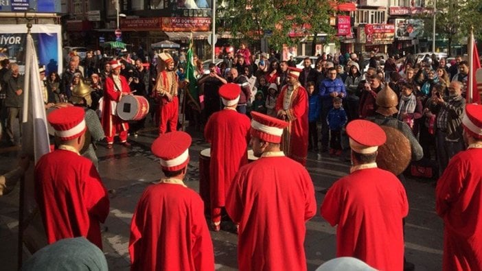 AKP'li belediye mehter takımına 163 bin TL ödedi