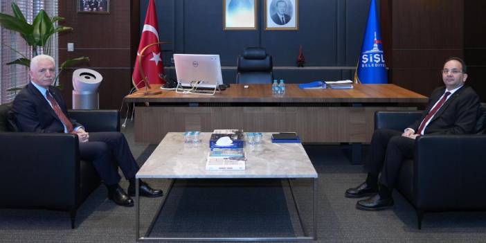 İstanbul Valisi Davut Gül Şişli kayyumunu ziyaret etti