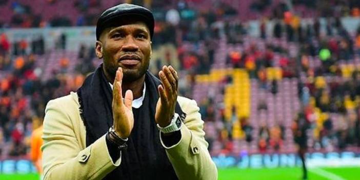 Drogba her yolu deniyor