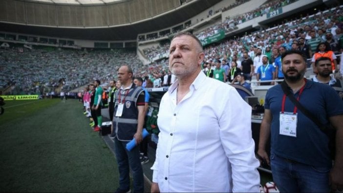 Süper Lig'e veda eden Bursaspor'da şok! Özür dileyip istifa etti!