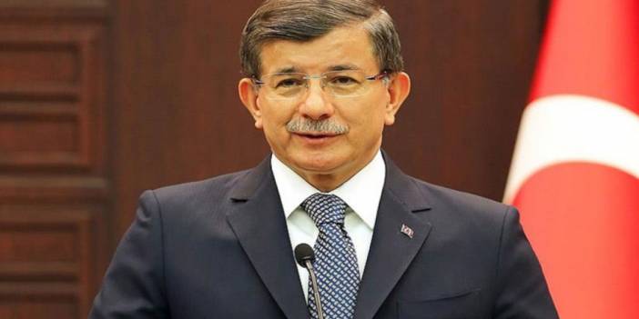 Davutoğlu asansör kazası geçirdi