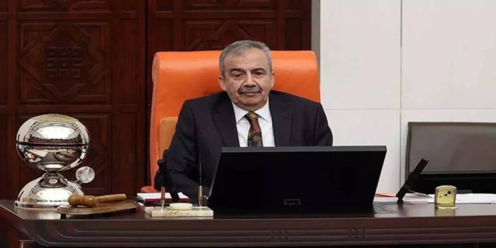 Sırrı Süreyya Önder'in doktoru: Kalp bir kendine geliyor bir duruyor