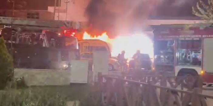 Tuzla'da 5 araç ve 1 karavan alevler içinde kaldı