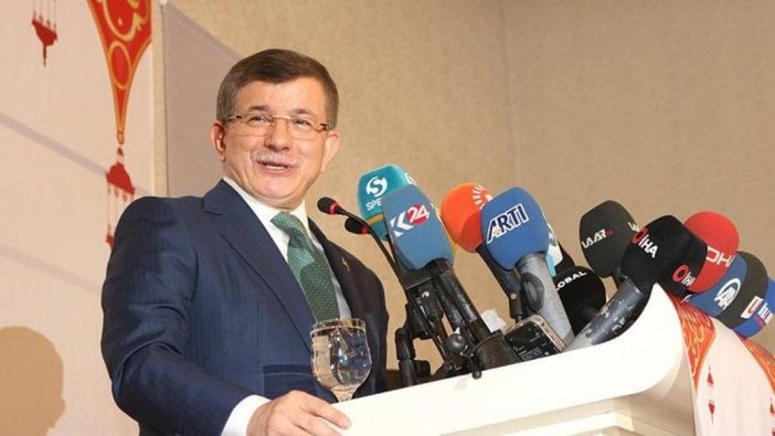 Davutoğlu parti iddialarına Diyarbakır’dan cevap verdi!