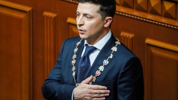 Zelenskiy,  partisine ilanla dürüst milletvekili arıyor