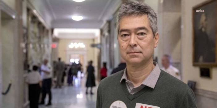 Boston Üniversitesi Profesörü Phillips, öğrenciler için açlık grevine başladı