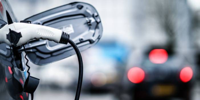 Otomotiv devinden Çin'e çıkarma: Elektrikli araçta onlara güvendi