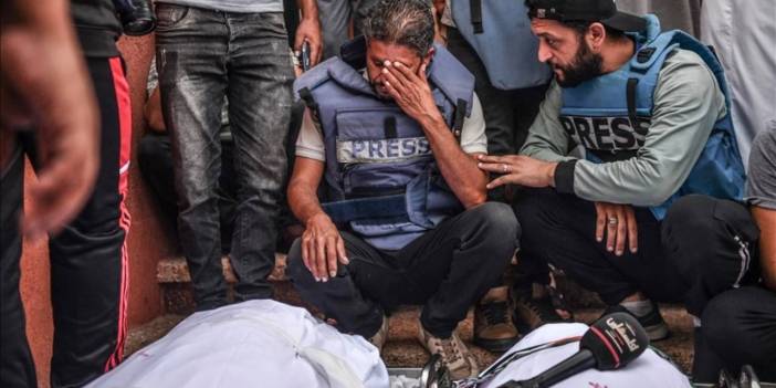 Filistin İnsan Hakları Merkezi: İsrail işlediği soykırımın duyurulmaması için gazetecileri öldürüyor