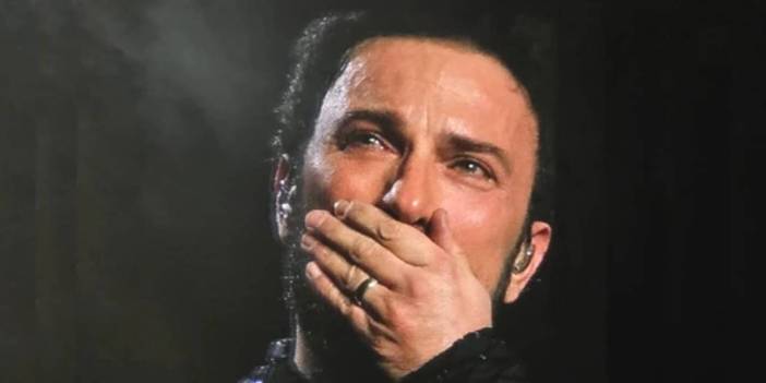 Tarkan’ın büyük acısı! Sahneye gözyaşlarıyla çıktı