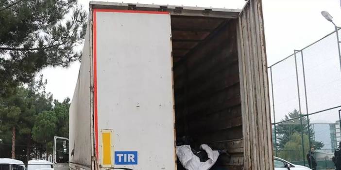 TIR kasasında 46 kaçak göçmen yakalandı