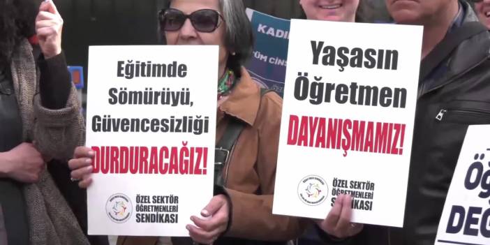 Öğretmenlerin tatilde çalıştırılmasına karşı protesto