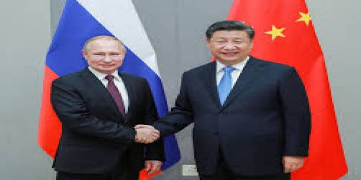 Çin Başkanı Jinping Sovyet Zafer Günü'nde Rusya'yı ziyaret edecek