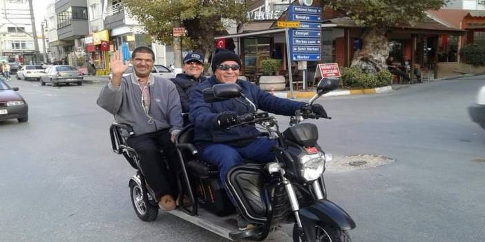 Yangından bir tek zihinsel engelli oğulları kurtuldu