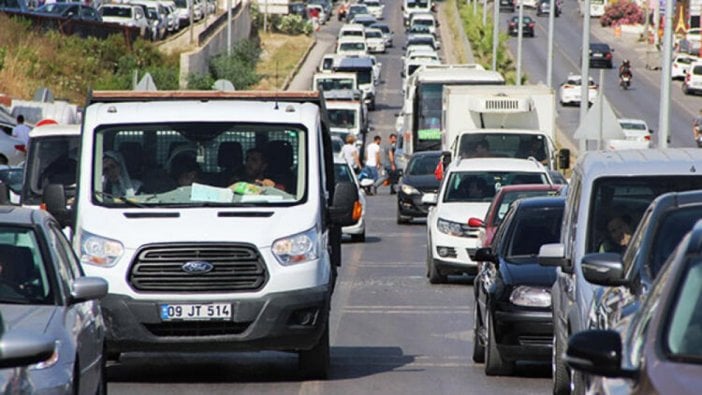 4 km'lik yolu 45 dakikada geçtiler