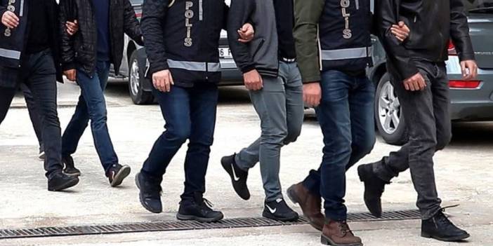 Yüksek faizle borçlandıran 7 tefeci yakalandı