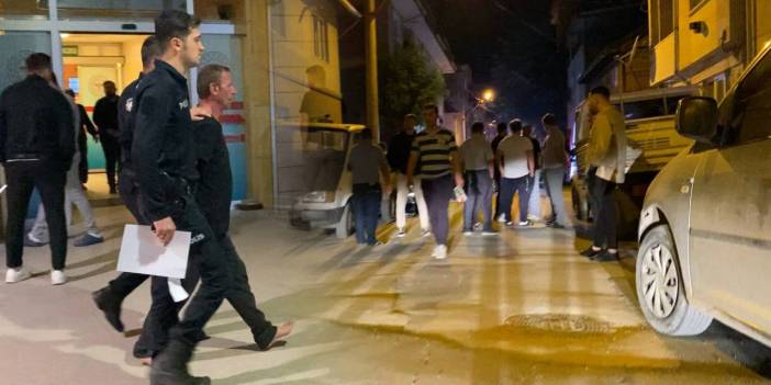 Baltayla sokakta dehşet saçtı: Polis böyle etkisiz hale getirdi