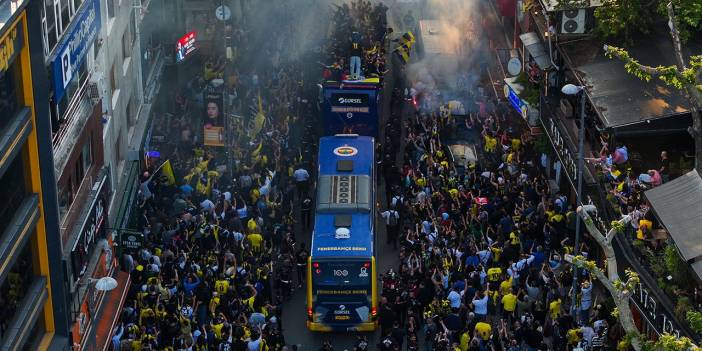 Fenerbahçe'nin şampiyonluk kutlamalarında Galatasaray'a flaş gönderme