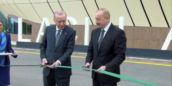Erdoğan, Aliyev ile Laçın havalimanının açılışını yaptı