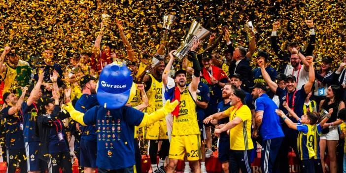 Ahmet Çakar Fenerbahçe'nin şampiyonluğundaki skandalı açıkladı