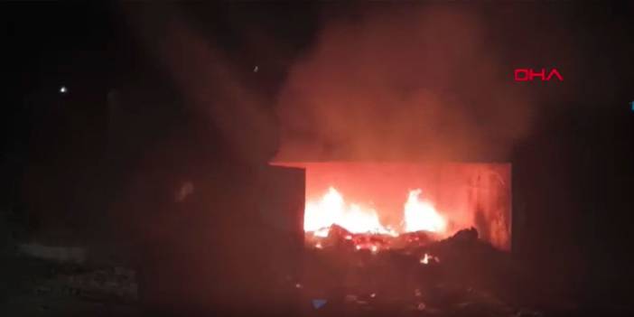 Elektrik tellerinin altında çıkan yangın paniğe neden oldu