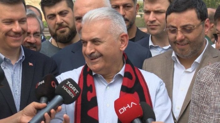 Yıldırım: Kırık olmayan, zayıf olmayan karne tuzsuz, tatsız aşa benzer