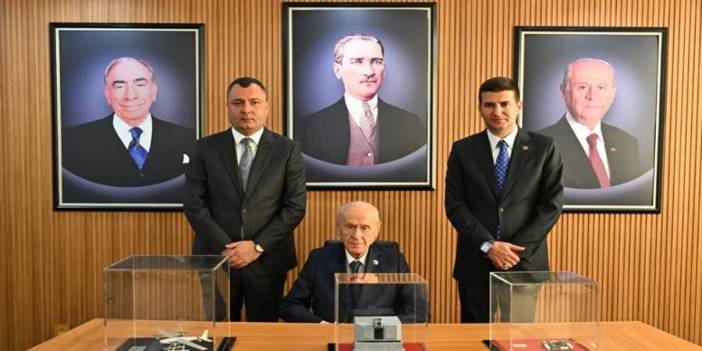 Bahçeli'den Ülkü Ocakları'na ziyaret