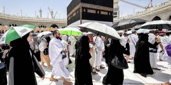 Resmi olarak duyuruldu: Hac'da hayatını kaybedenlerin sayısı açıklandı