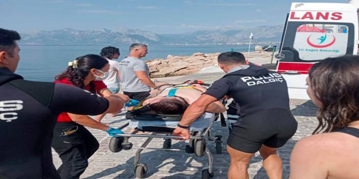 Denizde fenalaşan 18 yaşındaki genç zor kurtuldu