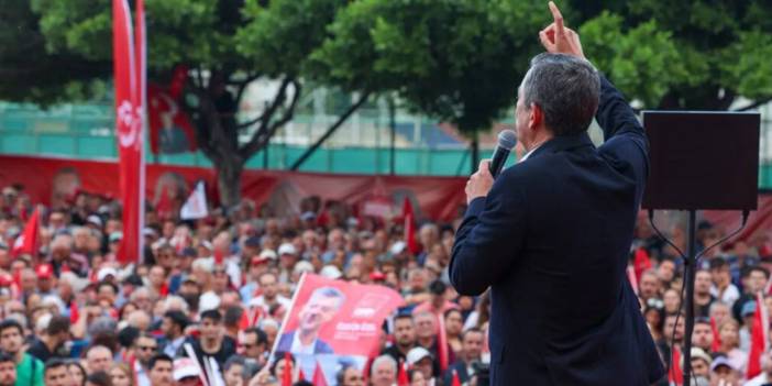 Özel'den AKP'nin kalesinde yağmur altında tarihi miting! "Ara zammı söke söke alacağız"
