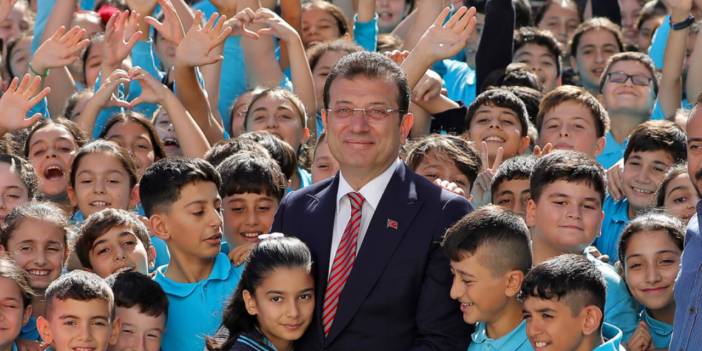 İmamoğlu'ndan ortaokul öğrencilerine destek: Tarih yazacaksınız