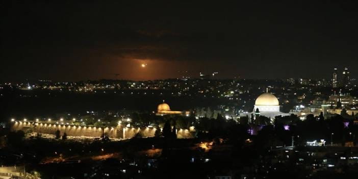 Irak, İsrail'e hava sahasını kapatabilir