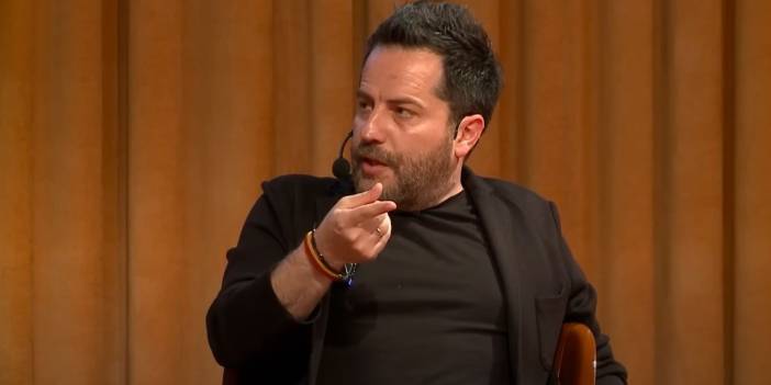 Erden Timur imzayı attı