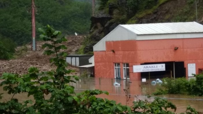 Trabzon’da HES borusu patladı: 6 ölü