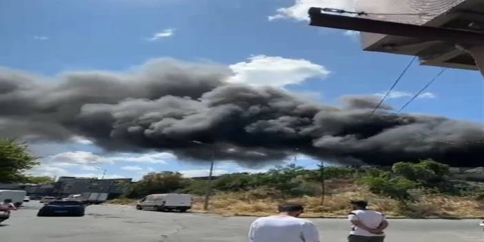 Geri dönüşüm tesisinde korkutan yangın!