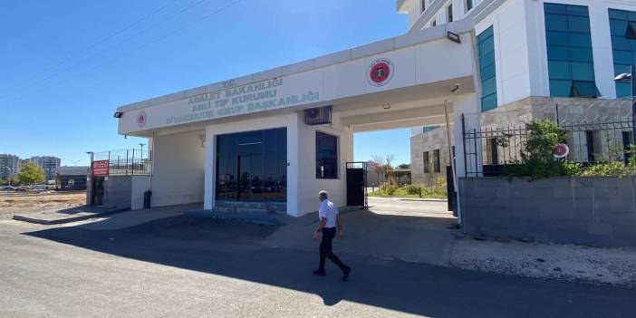 Kullandığı traktörün altına düşerek can verdi!