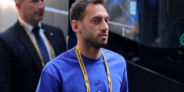 Hakan Çalhanoğlu resti çekti: Uçağa atladığı gibi Inter kampından ayrıldı