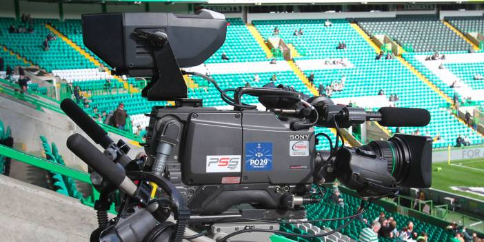 TRT yayın haklarını satın alıyor: Lig maçları şifresiz yayınlanacak