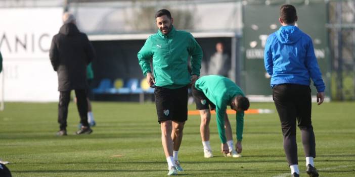 Bursaspor'da 2 gol atan forvet bin 500 km uzağa gitti