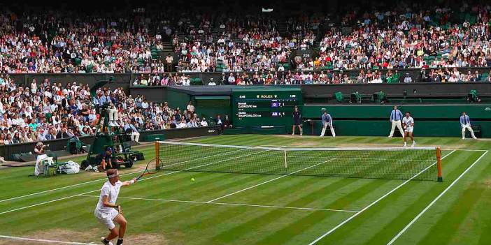 Wimbledon'da çeyrek finale yükseldiler